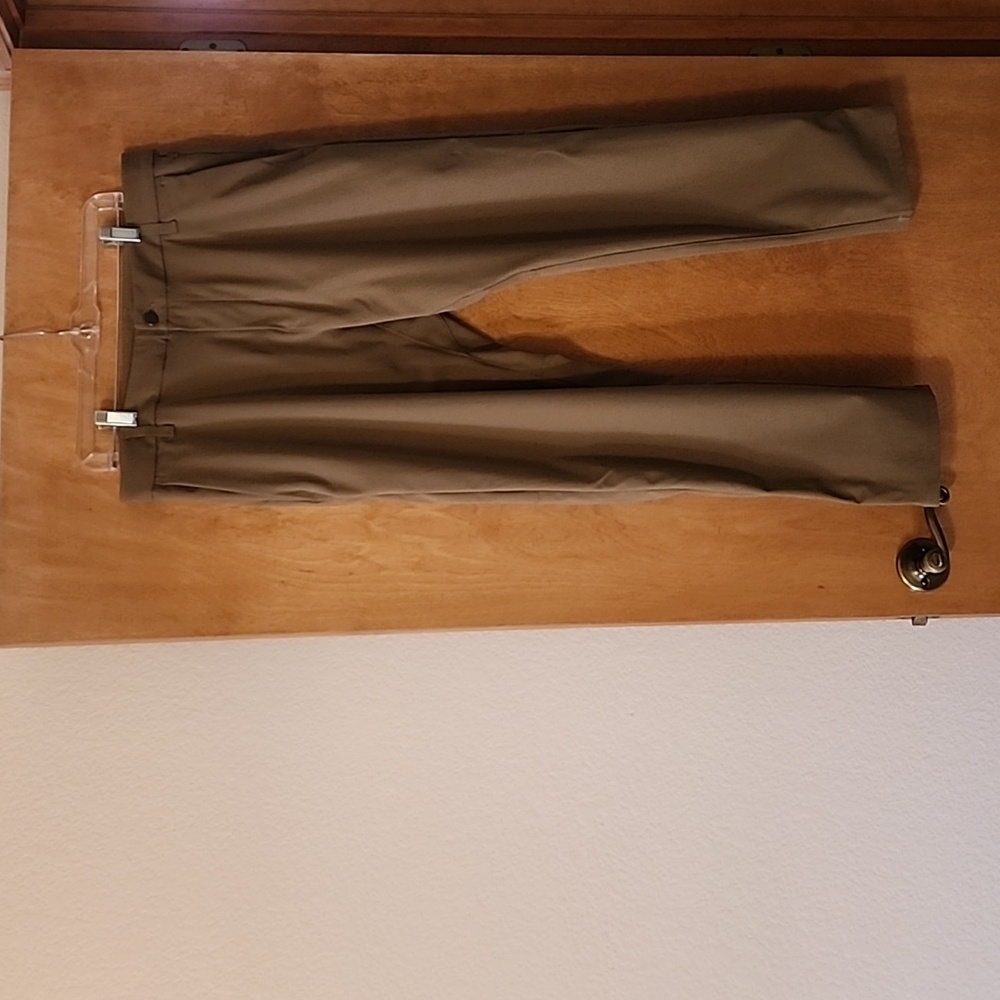 NWOT 34x30 Mens Lululemon Commission Pant Classic Fit